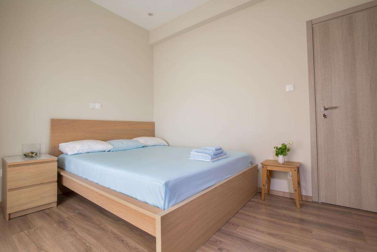 Cosy Apartment With Terrace Near Metro Station Atenas Exterior foto